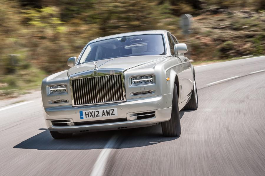  Rolls-Royce Phantom 2012 года  (фото 38 из 38)